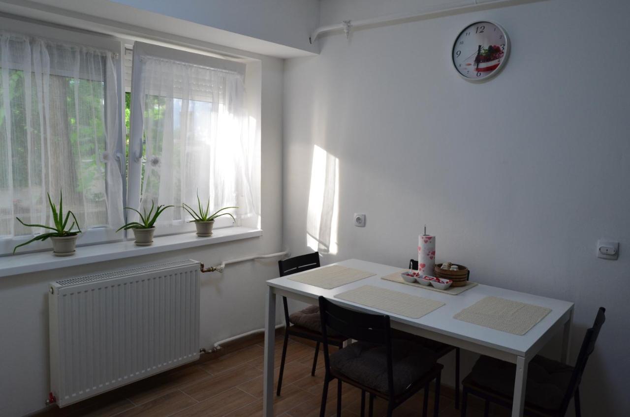Mikmari Apartman Subotica Eksteriør bilde